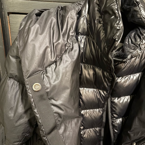 Athleta black Puffer Coat - Picture 6 of 7